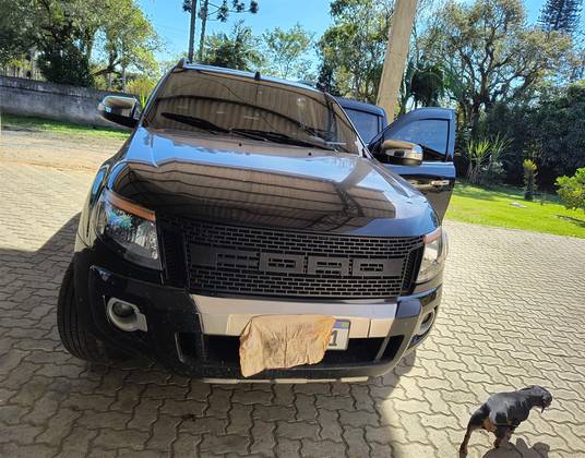 FORD RANGER 3.2 LIMITED 4X4 CD 20V DIESEL 4P AUTOMÁTICO